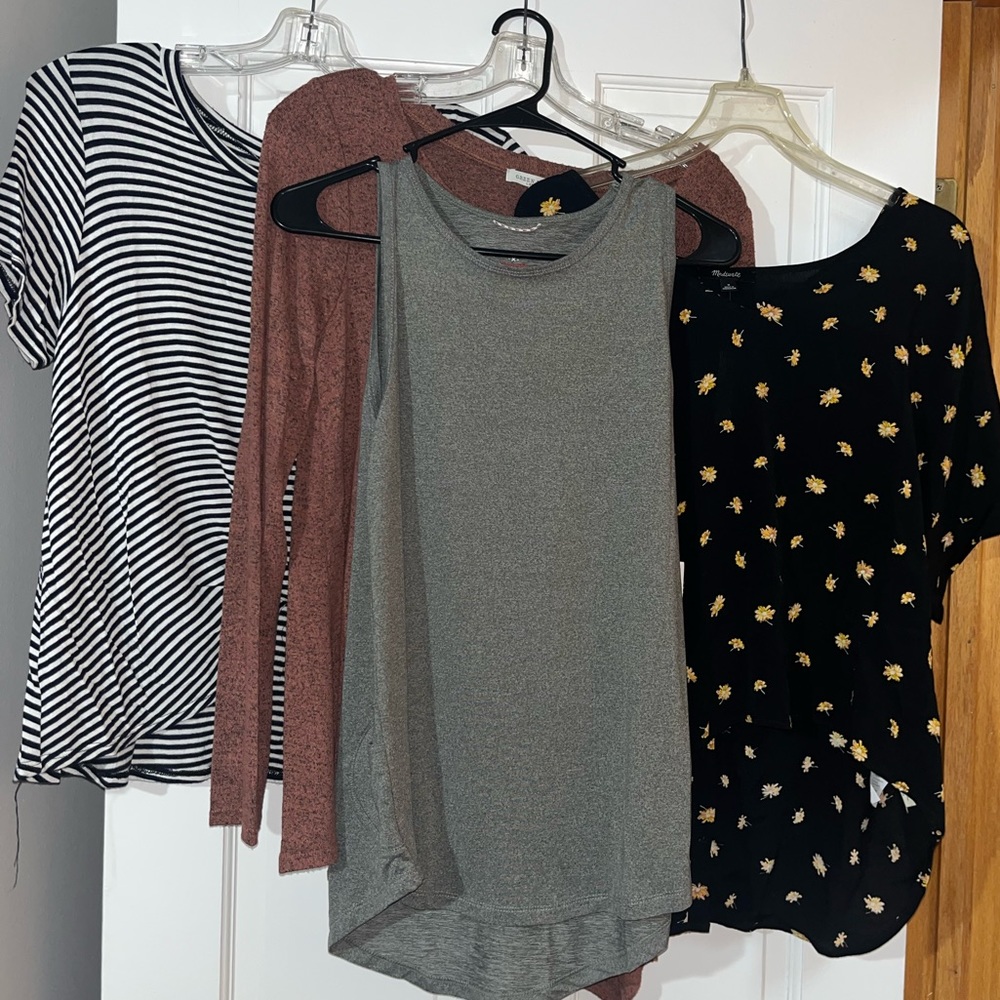 Medium shirt bundle